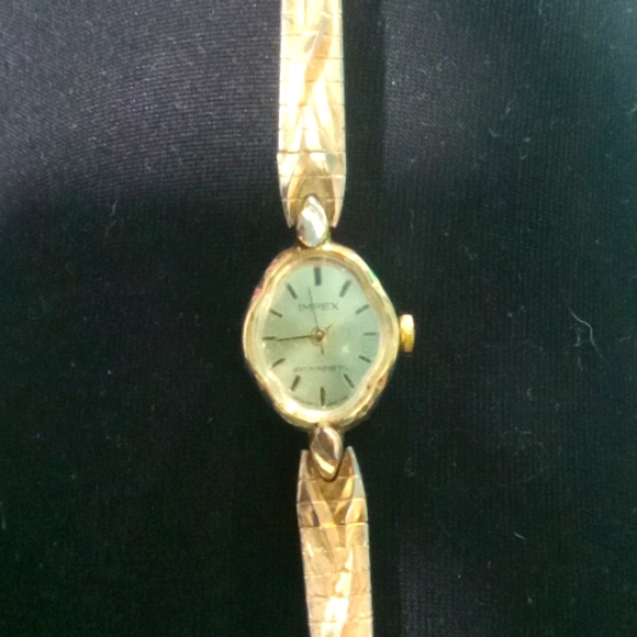 Watch - Picture 1 of 1